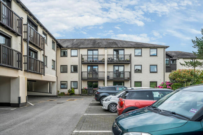 Ashleigh Court Pa...