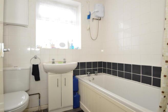 #Bathroom.JPG