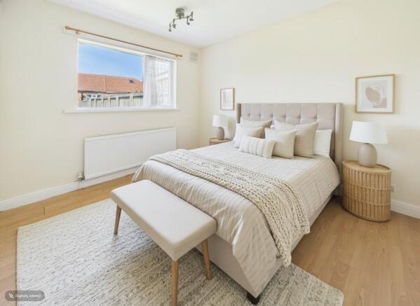 2 bed Semi-Detached Bungalow for sale Image 12