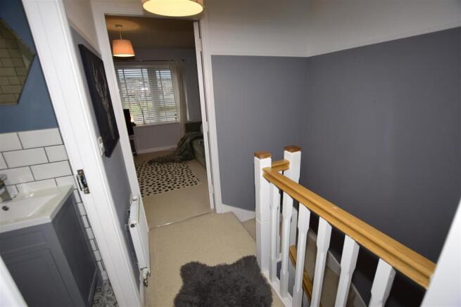 2nd Floor Landing