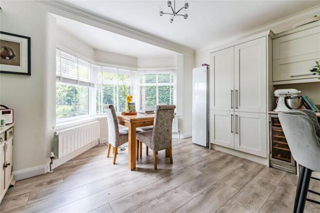 4 bed Detached for sale Image 4