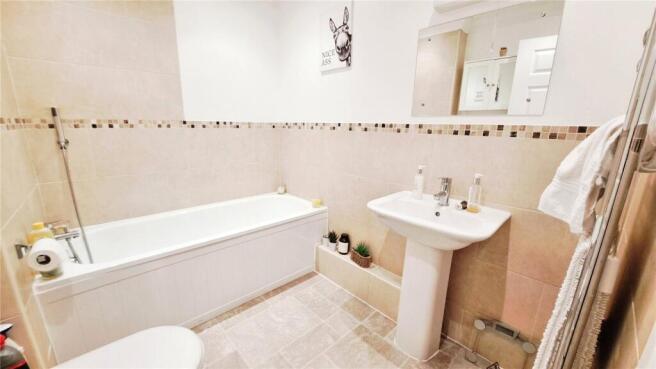 Bathroom/Wc