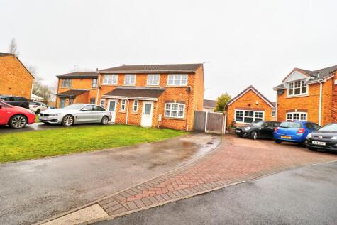 Kinders Close, Carrington, M31
