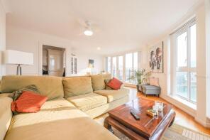 77, Thomas More Street, London E1W 1YD