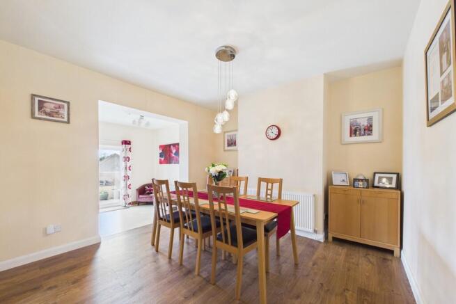 5 Hawthorn Road, Bolton Le Sands, LA5 8EY photo 4