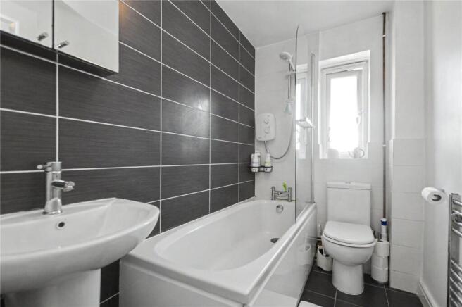 2 bed Town House for sale Image 9
