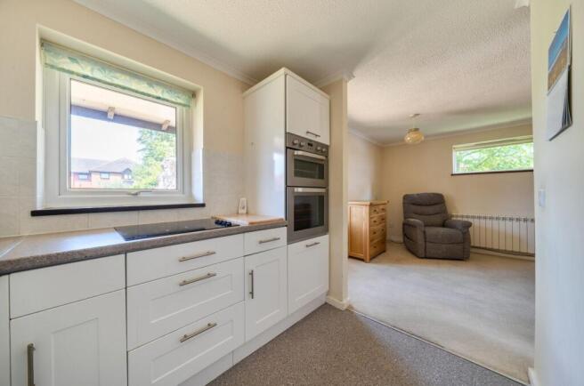 St Philips Court, Sandhurst Road, Tunbridge Wells photo 4