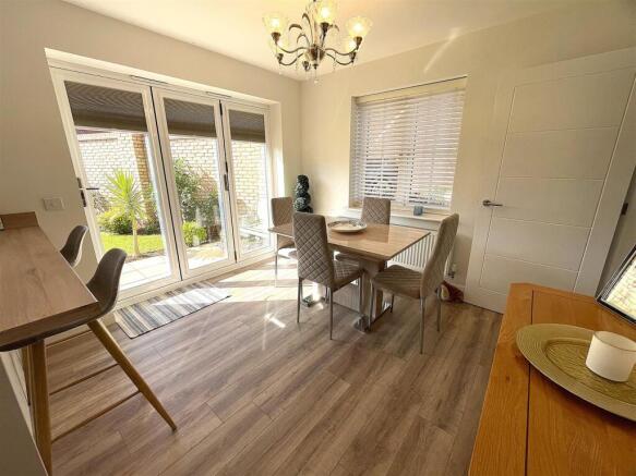 3 bed Detached for sale Image 10