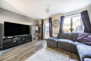 41, Collins Drive, Earley RG6 5AE