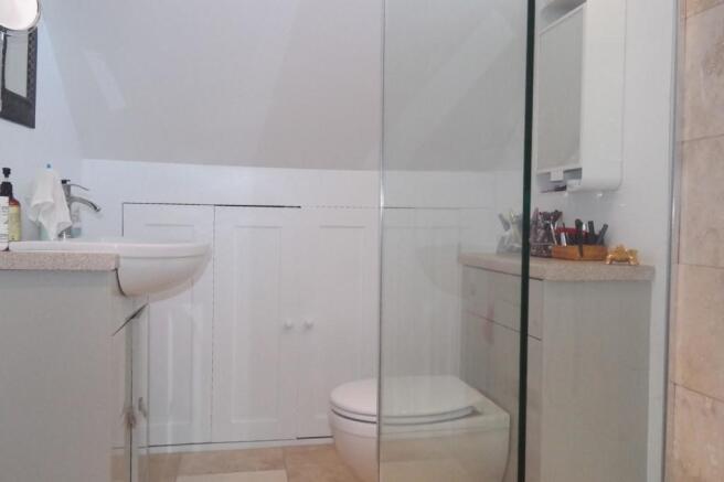 Shower Room.jpg