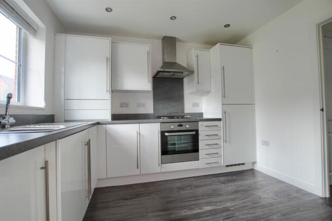 3 bed Detached for sale Image 6
