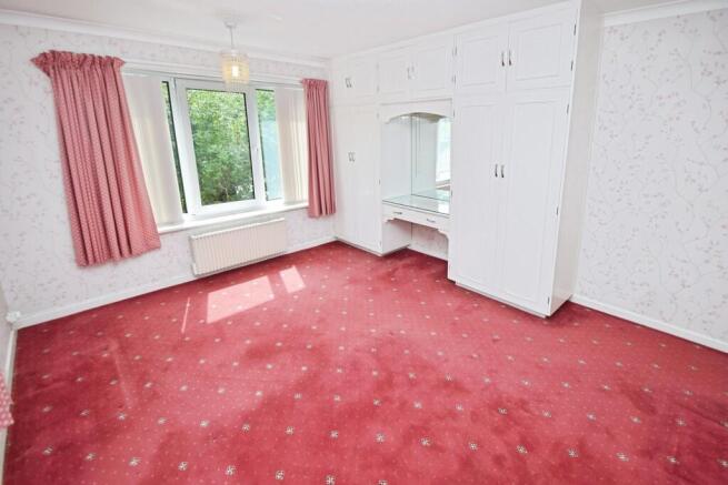 2 bed Apartment for sale Image 7