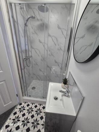 grafton-street-hu5-2np-1045388