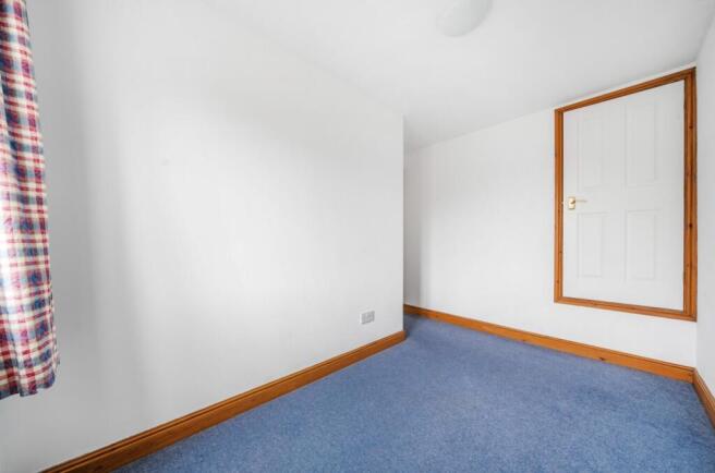 3 bed Town House to rent Image 12