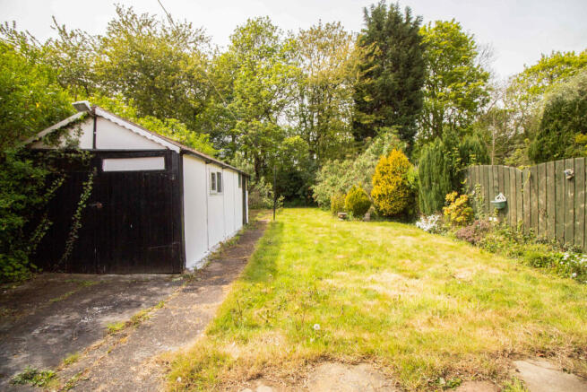 3 bed Semi-Detached to rent Image 11