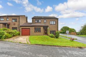 2, Montargis Way, Crowborough TN6 2XN