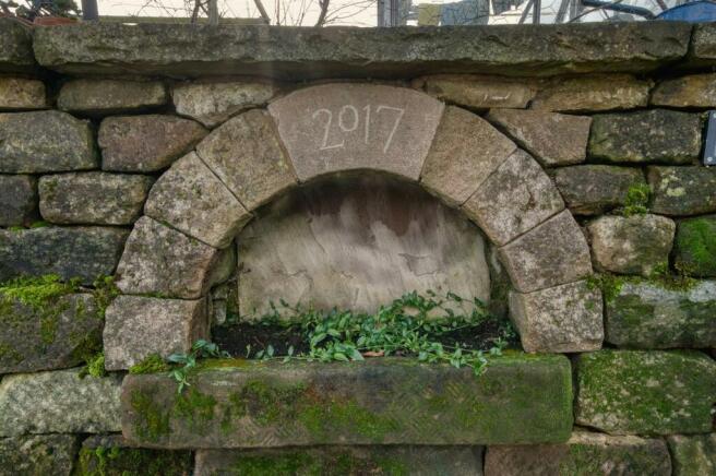 Dry stone wall feature.jpg