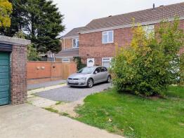 10, Jewson Close, Tuffley, Gloucester GL4 0YH