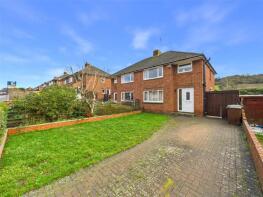 39, John Daniels Way, Churchdown, Gloucester GL3 2QX