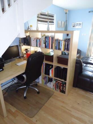 Photo 10