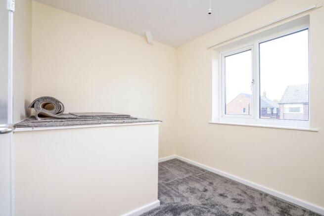 3 bed Terraced to rent Image 10