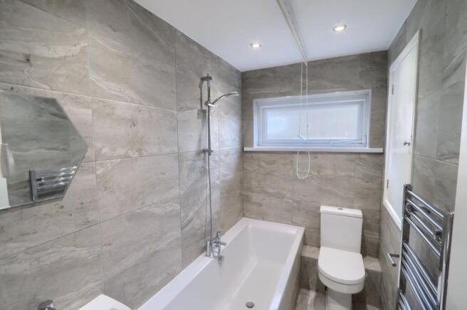 2 bed Semi-Detached for sale Image 7