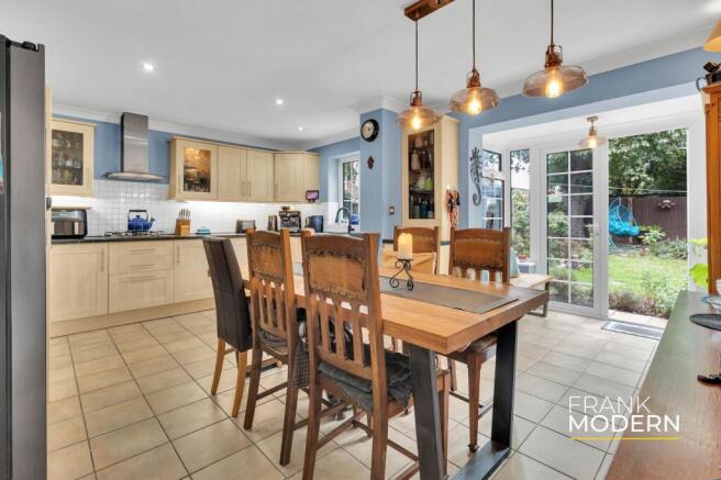 Kitchen / Diner