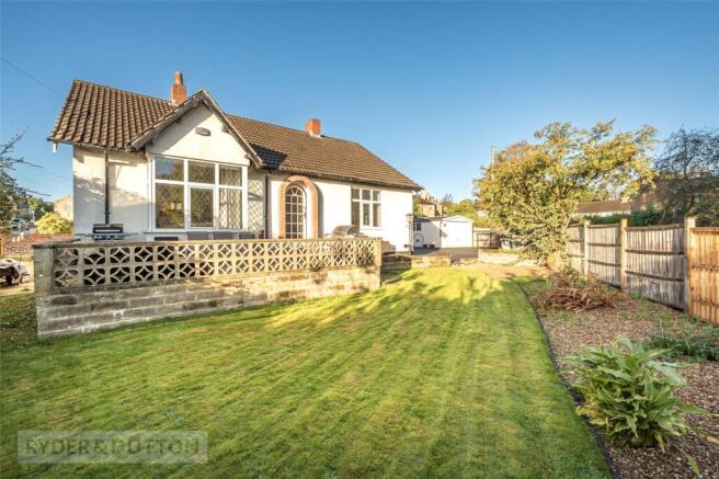 2-bed bungalow on Occupation Road, Lindley, Huddersfield, West Yorkshire, HD3, £350,000