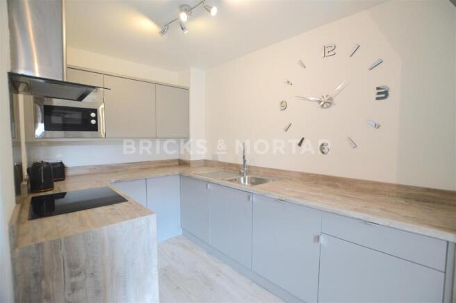 12 Wolseley Gardens Kitchen.jpg