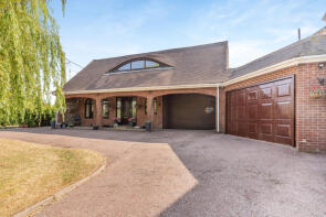 Willow Bank, Wilmore Hill Lane, Hopton, Stafford ST18 0AW