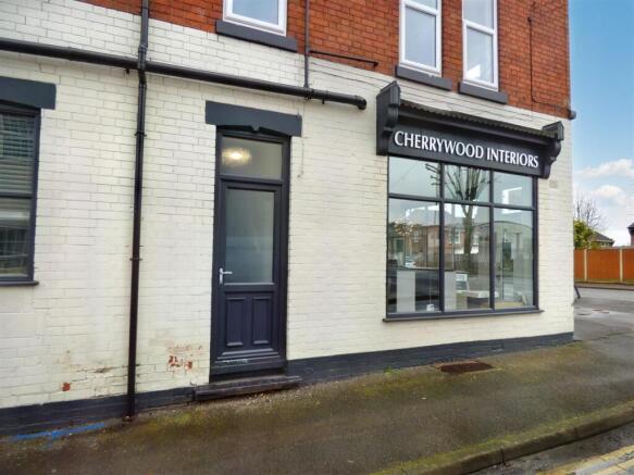 Flat 1 & 2 88a Station Road - external.jpg