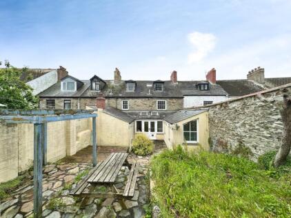 Meneage Street, Helston, Cornwall, TR13