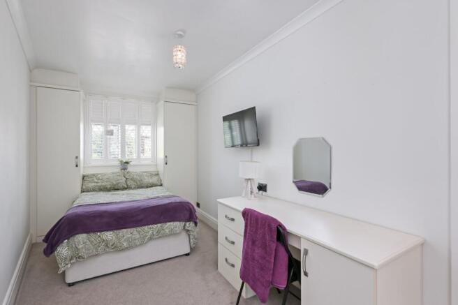 4 bed Semi-Detached for sale Image 11