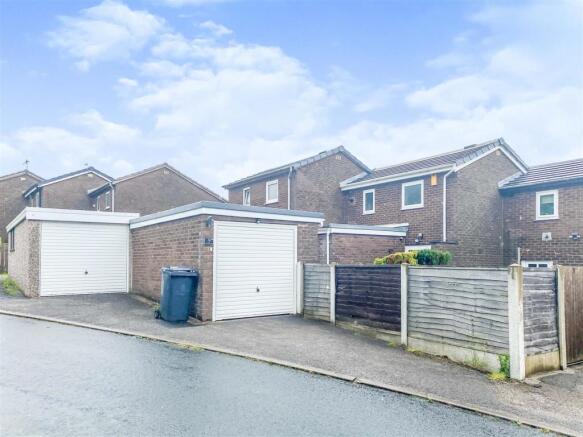 Garage & Parking