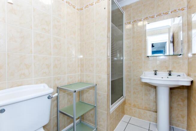 Bathroom1