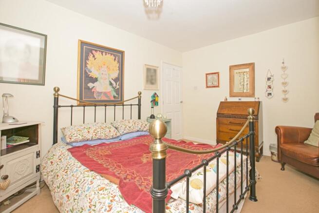 Bedroom 1 - 2