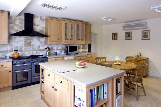 Breakfast Kitchen