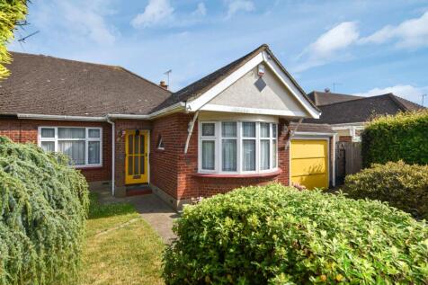 Ashurst Avenue, Desirable 'Wick Estate' Position, Southend-On-Sea, Essex, SS2