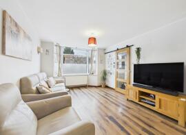 18, Albert Avenue, Nottingham NG4 1HN