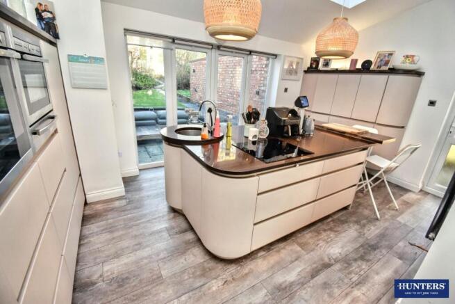 Kitchen-Breakfast room