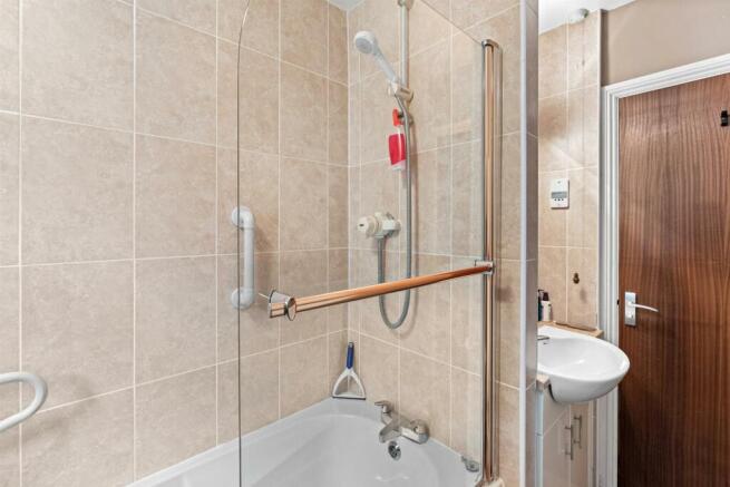 144ChristchurchRd-008.jpg