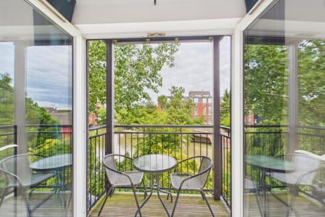 East Dock, The Wharf, Linslade, LU7