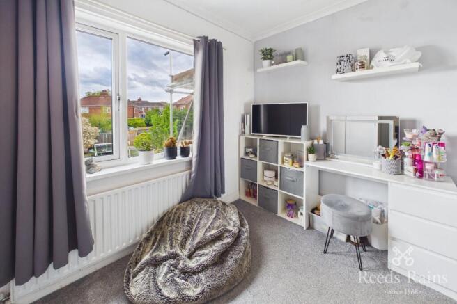 3 bed Semi-Detached for sale Image 7