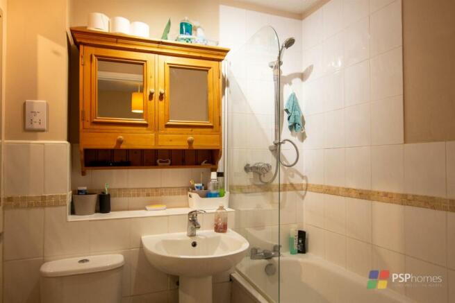Bathroom.jpg