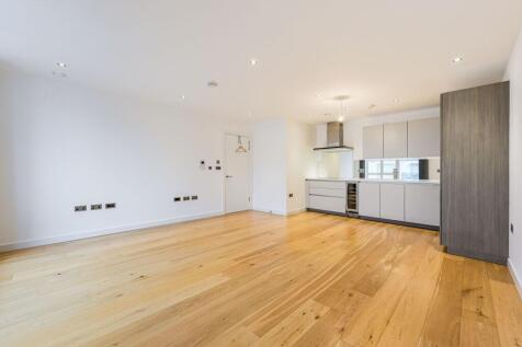Glenthorne Road, Hammersmith, London, W6