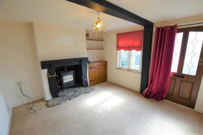 Lounge To Front
