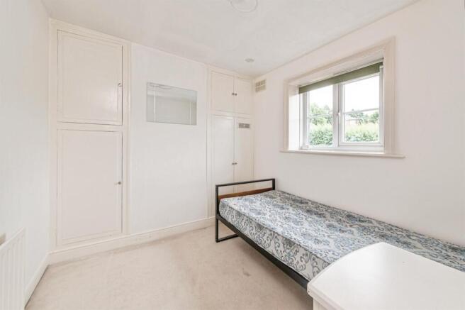 2 bed House for sale Image 7