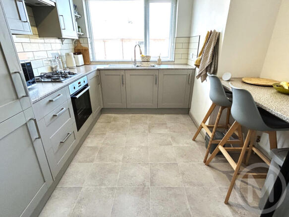 3 Vine Court, Gosforth Road, Bispham photo 4