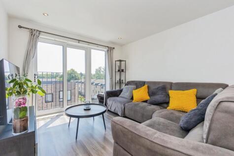 Emmeline Pankhurst Drive, Stretford, Manchester, M32