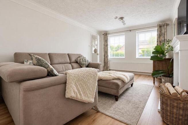 Living Room B.jpg